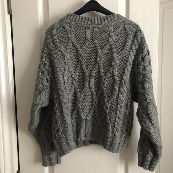 TOPSHOP grey cable knit crop sweater - Picture 4 of 4